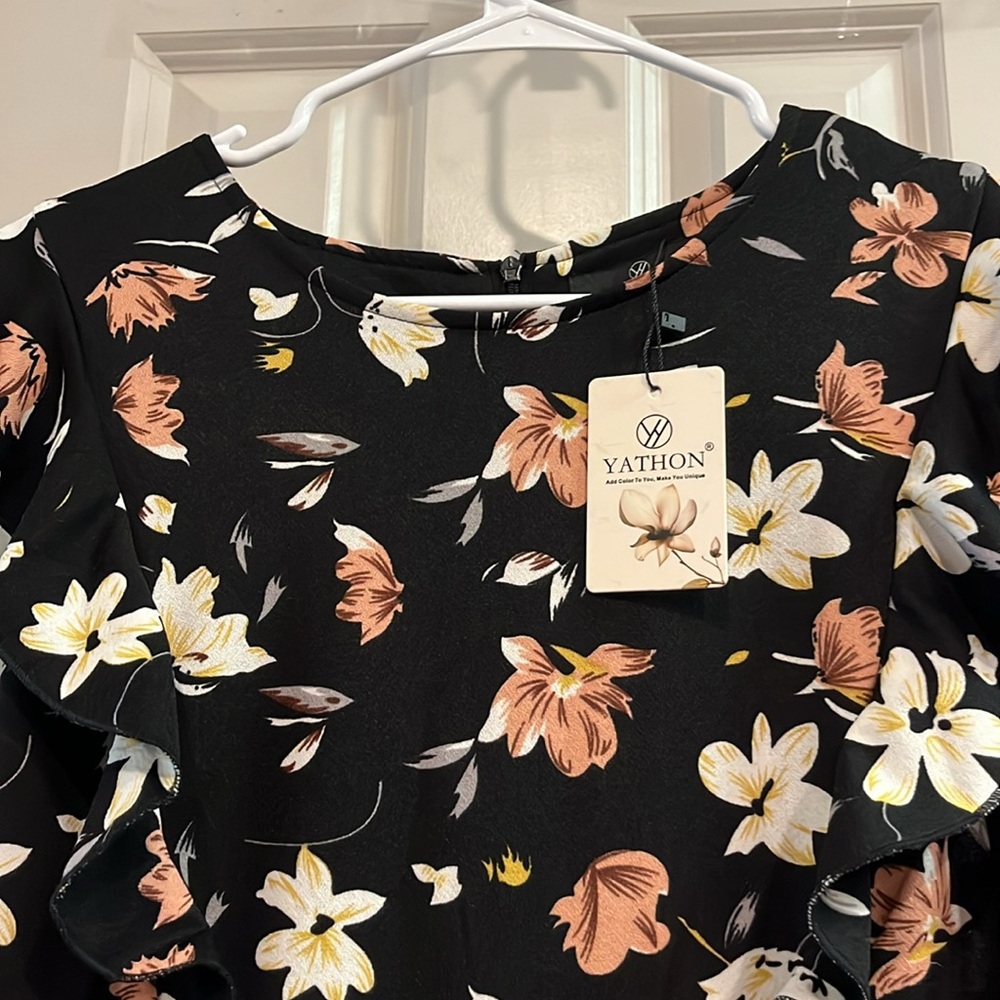 NWT YATHON size extra large floral dress - Picture 2 of 8